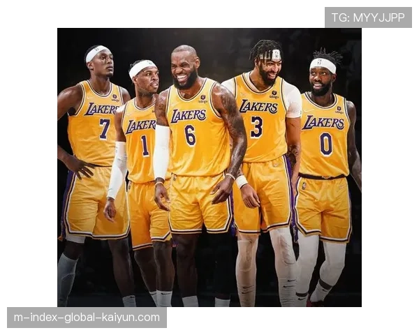 新疆大胜四川重返季后赛区 阵容调整初见成效